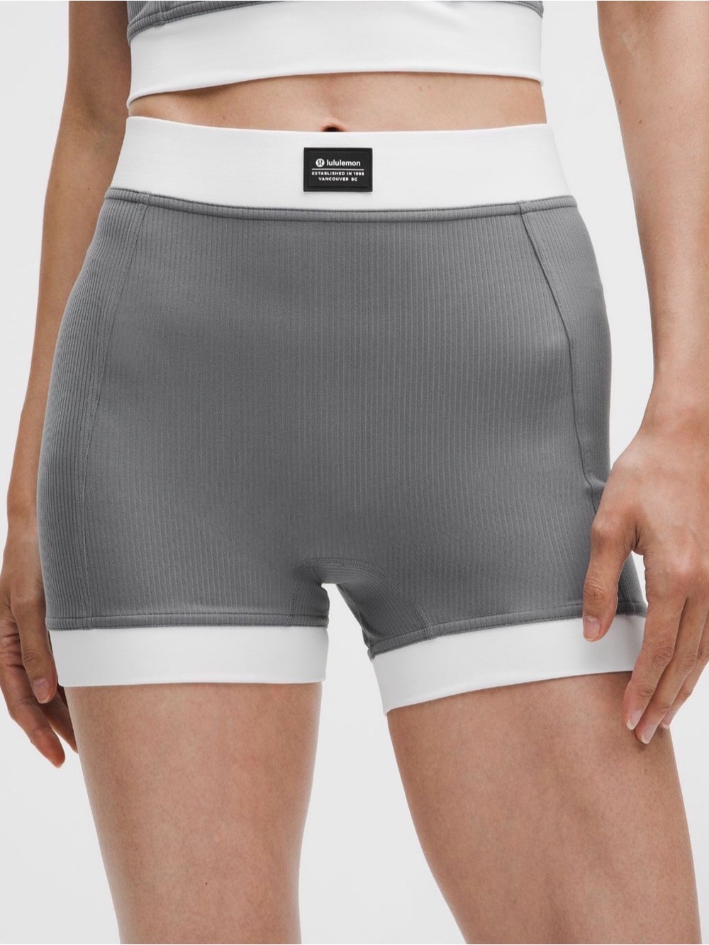 Lululemon Ribbed Nulu HR Short 3.5” *SOTM - Size 12